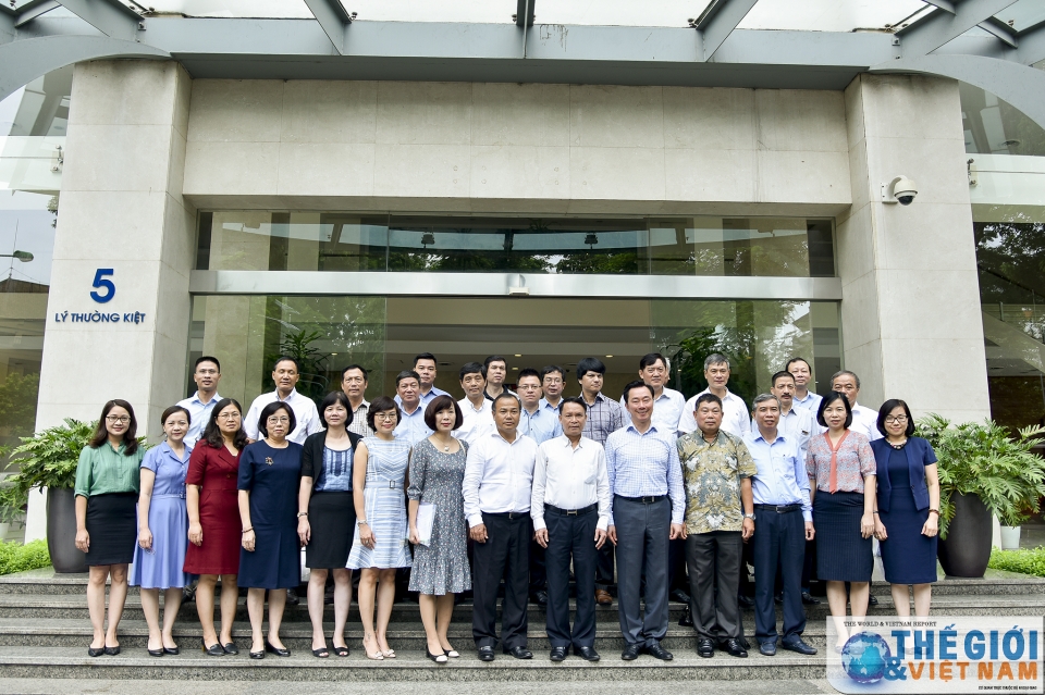 phat huy cau noi voi cac co quan dai dien viet nam o nuoc ngoai