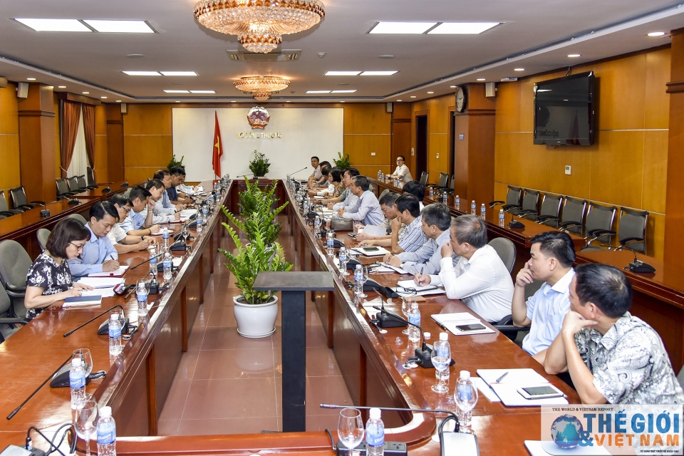 cac co quan dai dien viet nam va bo cong thuong tiep tuc phoi hop chat che
