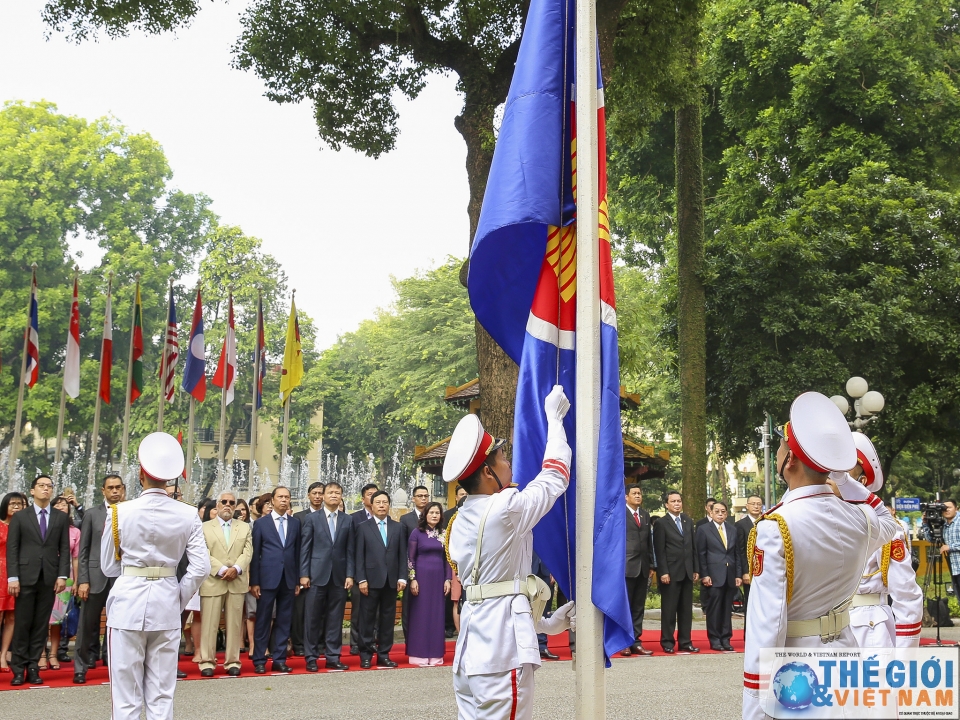 le thuong co ky niem 51 nam asean