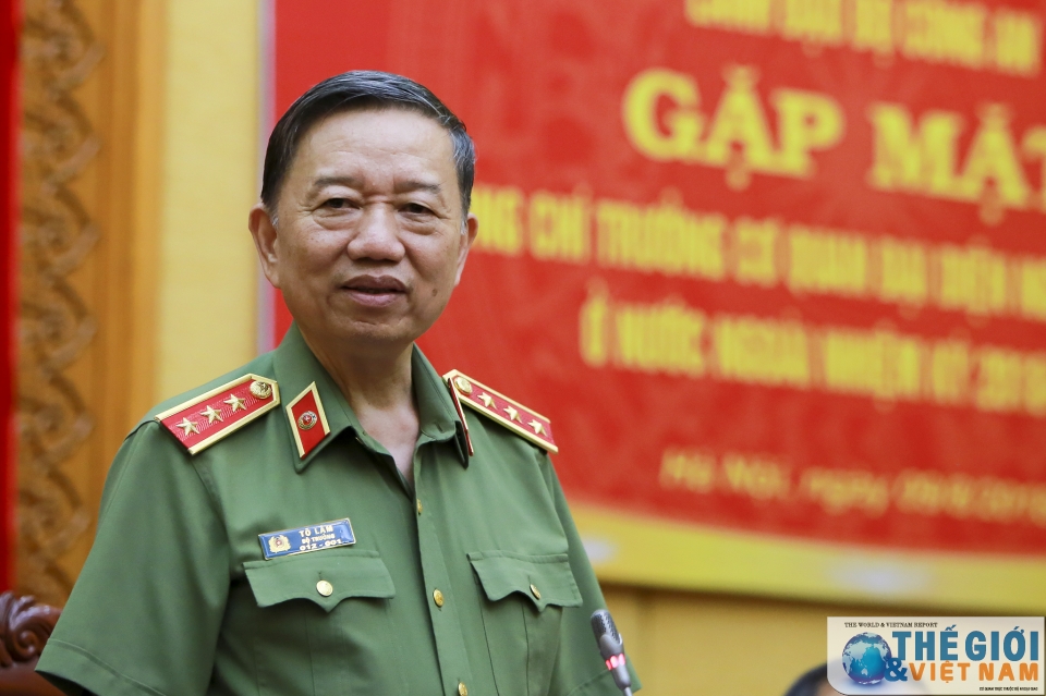 Hợp tác chặt chẽ giữa cơ quan đại Việt Nam ở nước ngoài và Bộ Công an hop tac chat che giua co quan dai viet nam o nuoc ngoai va bo cong an