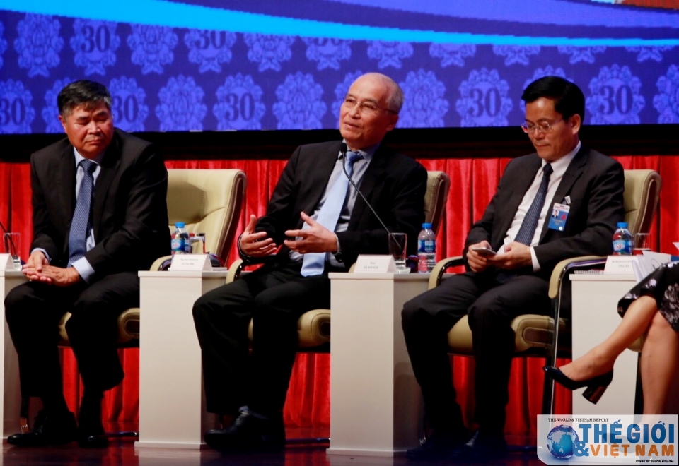 phien thao luan truc tiep giua cac truong cqdd viet nam o nuoc ngoai va doanh nghiep