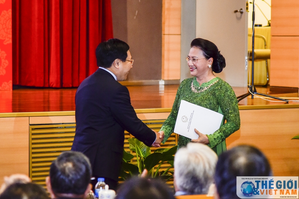 hoi nghi ngoai giao 30 nhung hinh anh tai phien doi ngoai quoc hoi