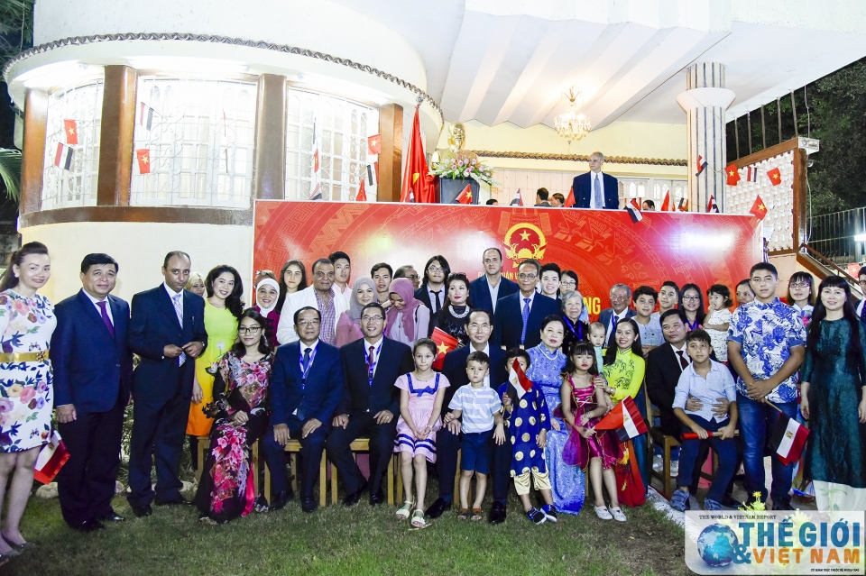 chu tich nuoc gap go cong dong nguoi viet tai ai cap