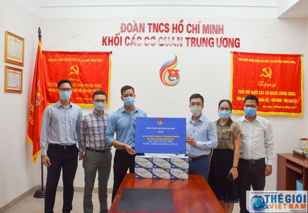 doan thanh nien bo ngoai giao chung tay cung da nang chong dich covid 19