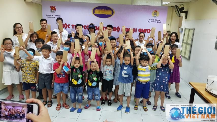 cuoc thi tre co vua ngoai giao va tong ket le be giang lop co vua he nam 2020