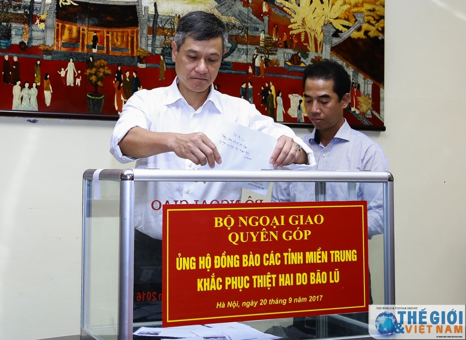 bo ngoai giao quyen gop ung ho dong bao cac tinh mien trung