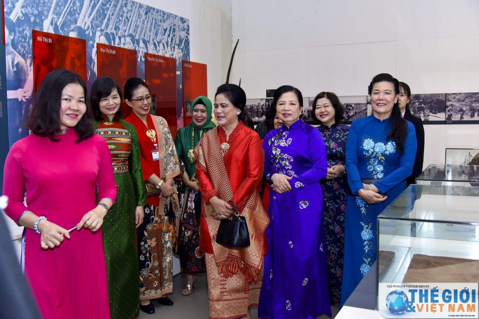 phu nhan viet nam va indonesia tham bao tang phu nu