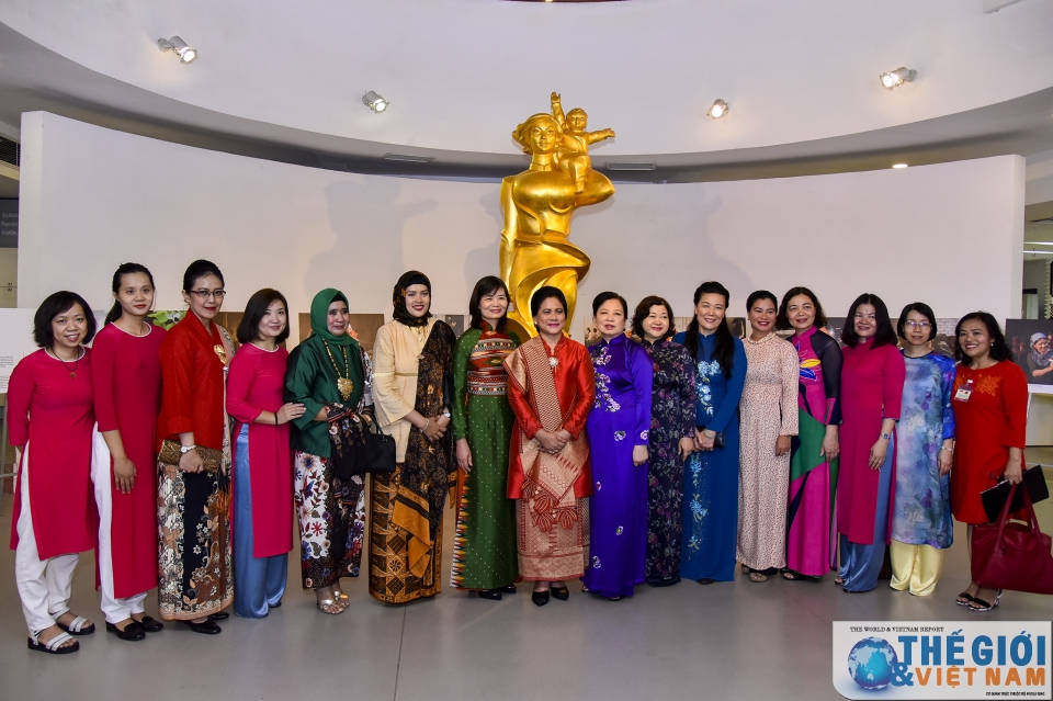 phu nhan viet nam va indonesia tham bao tang phu nu