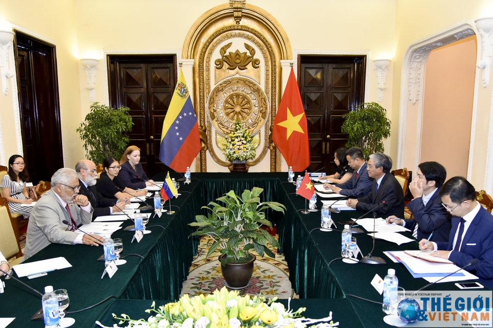 tham khao chinh tri cap thu truong viet nam venezuela