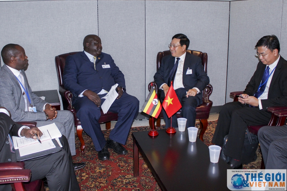 nhung hinh anh pho thu tuong pham binh minh ben le phien thao luan cap cao dhd lhq