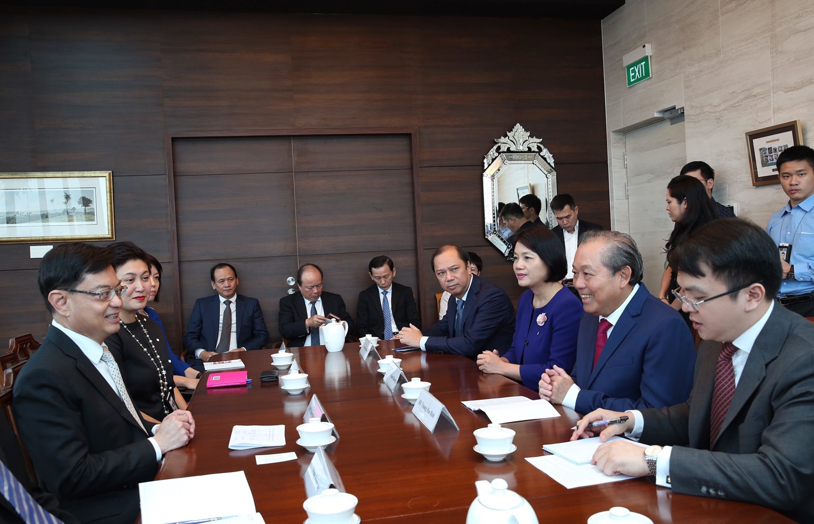 pho thu tuong thuong truc truong hoa binh tham chinh thuc singapore 101599