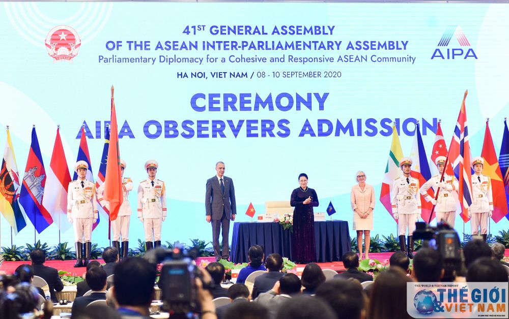 hinh anh phien be mac dai hoi dong aipa 41