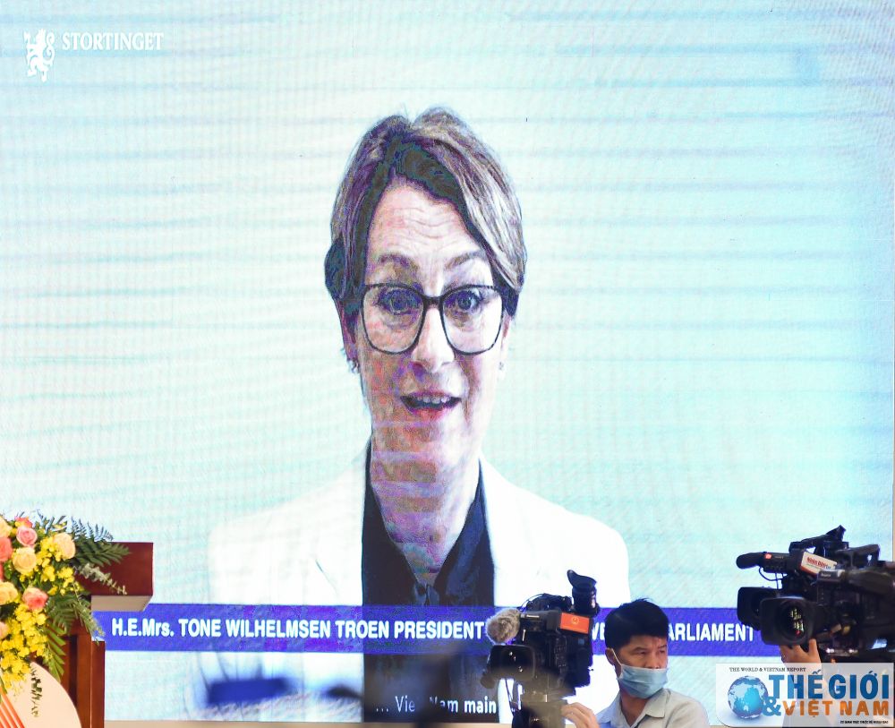 hinh anh phien be mac dai hoi dong aipa 41