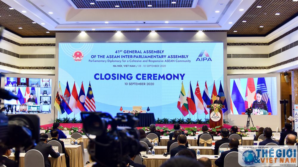 hinh anh phien be mac dai hoi dong aipa 41