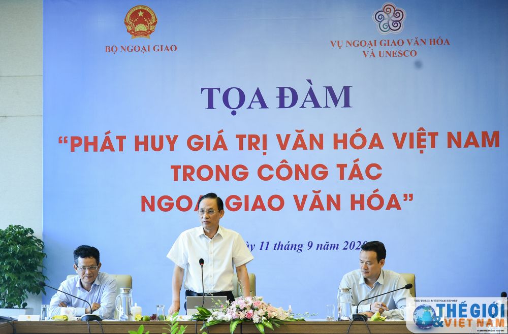 Làm gì để phát huy giá trị văn hóa Việt Nam trong công tác ngoại giao văn hóa lam gi de phat huy gia tri van hoa viet nam trong cong tac ngoai giao van hoa