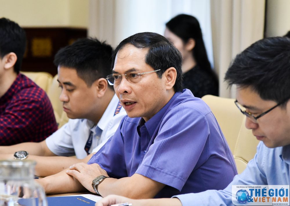 giai-phap-nao-cho-chinh-tri-va-kinh-te-viet-nam-truoc-he-luy-cua-covid-19