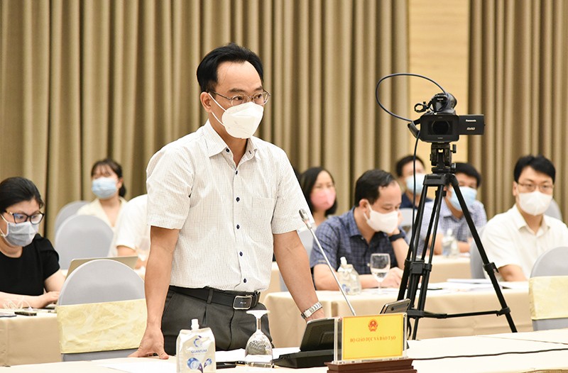 Bộ Giáo dục và Đào tạo nêu hai khó khăn lớn nhất trong dạy và học trực tuyến