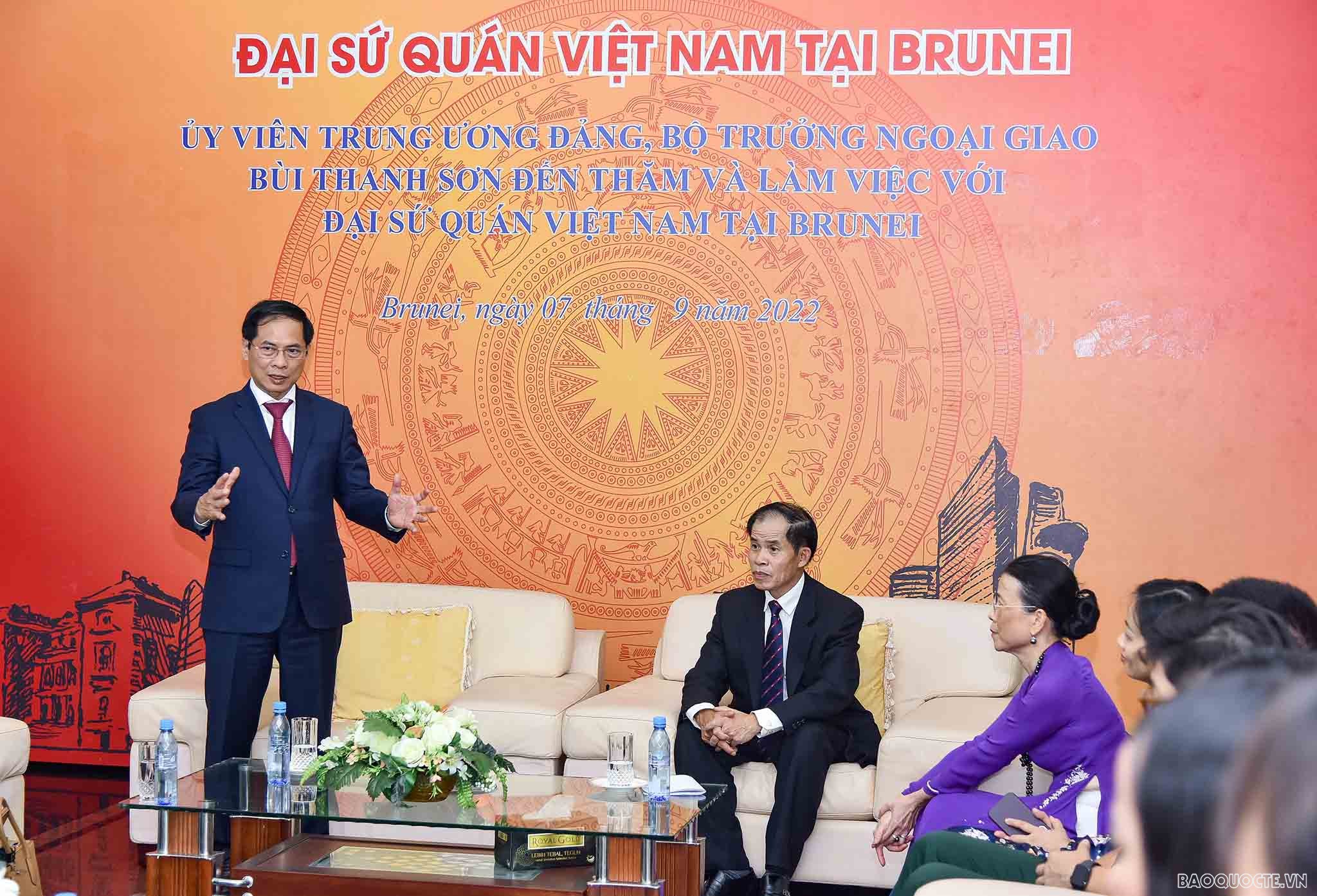 Bộ trưởng Ngoại giao Bùi Thanh Sơn thăm Brunei: Chuyến thăm nhiều kết quả Bộ trưởng Ngoại giao Bùi Thanh Sơn thăm Brunei: Chuyến thăm nhiều kết quả