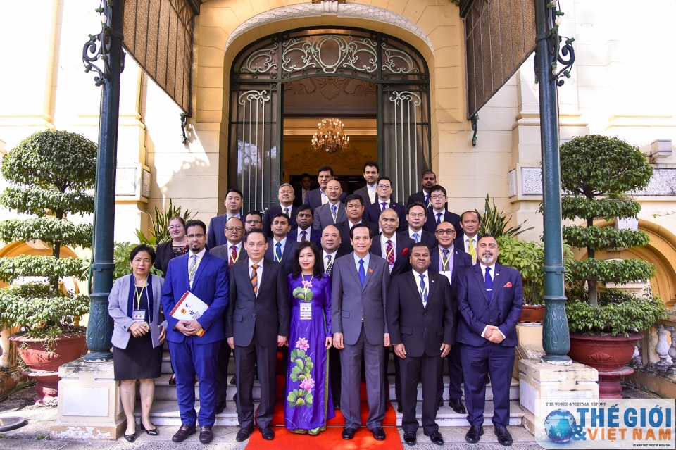 viet nam lan dau dang cai to chuc ky hop quan trong nhat cua ke hoach colombo