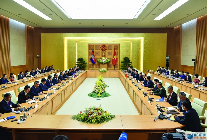 thu tuong nguyen xuan phuc hoi dam voi thu tuong hun sen