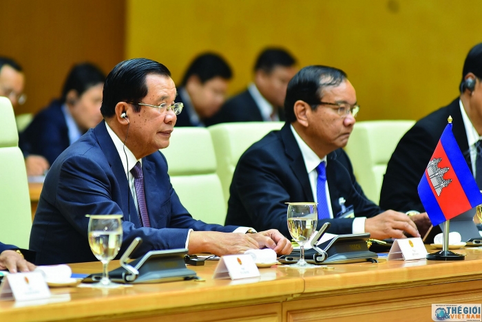 thu tuong nguyen xuan phuc hoi dam voi thu tuong hun sen