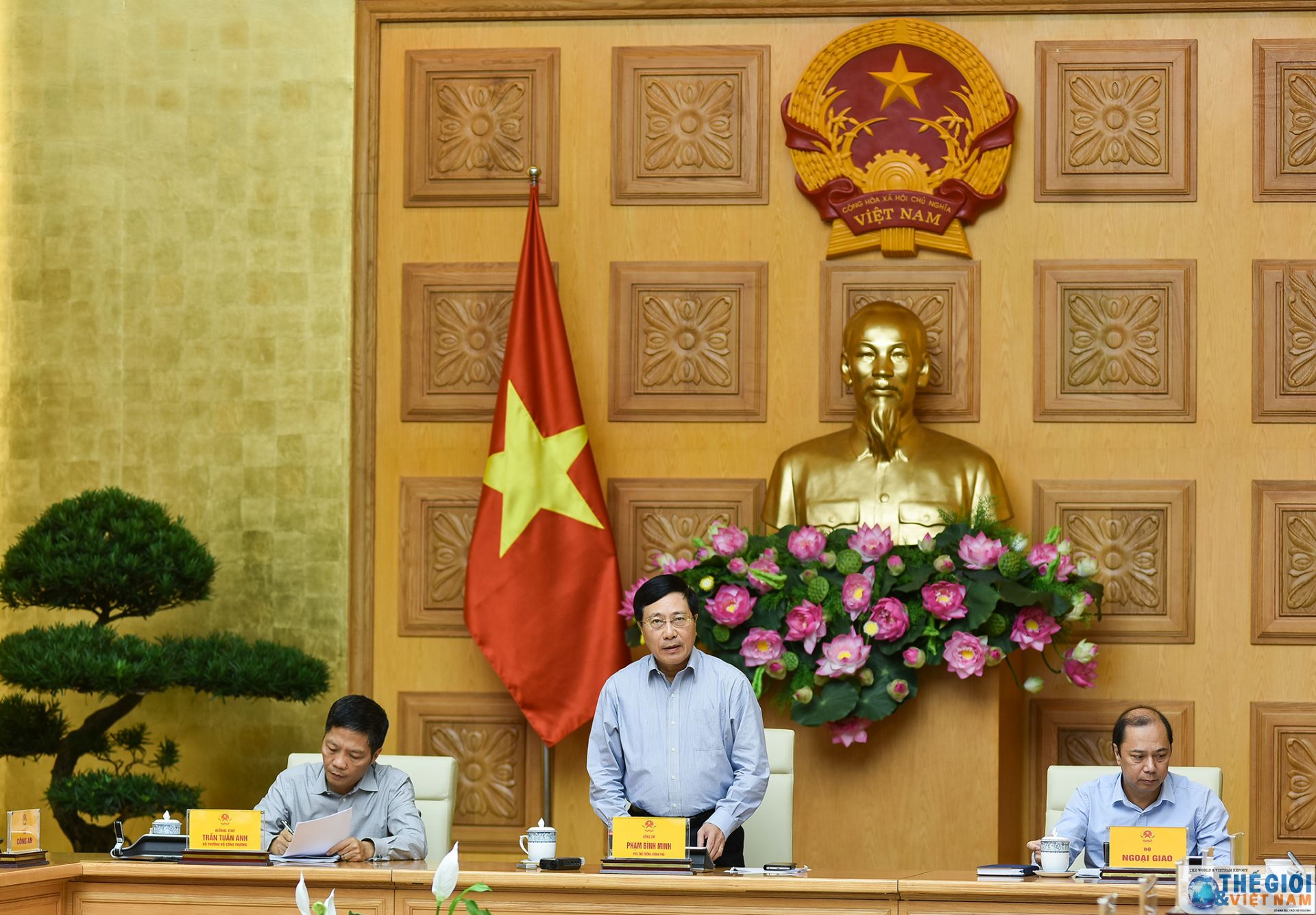 Phó Thủ tướng Phạm Bình Minh điều hành Phiên họp thứ tư Ủy ban Quốc gia ASEAN 2020 phien hop thu tu uy ban quoc gia asean 2020