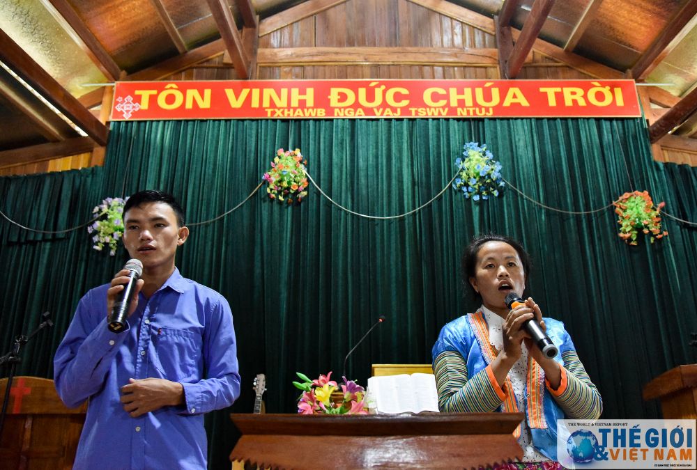 len dien bien cung nguoi mong hat thanh ca