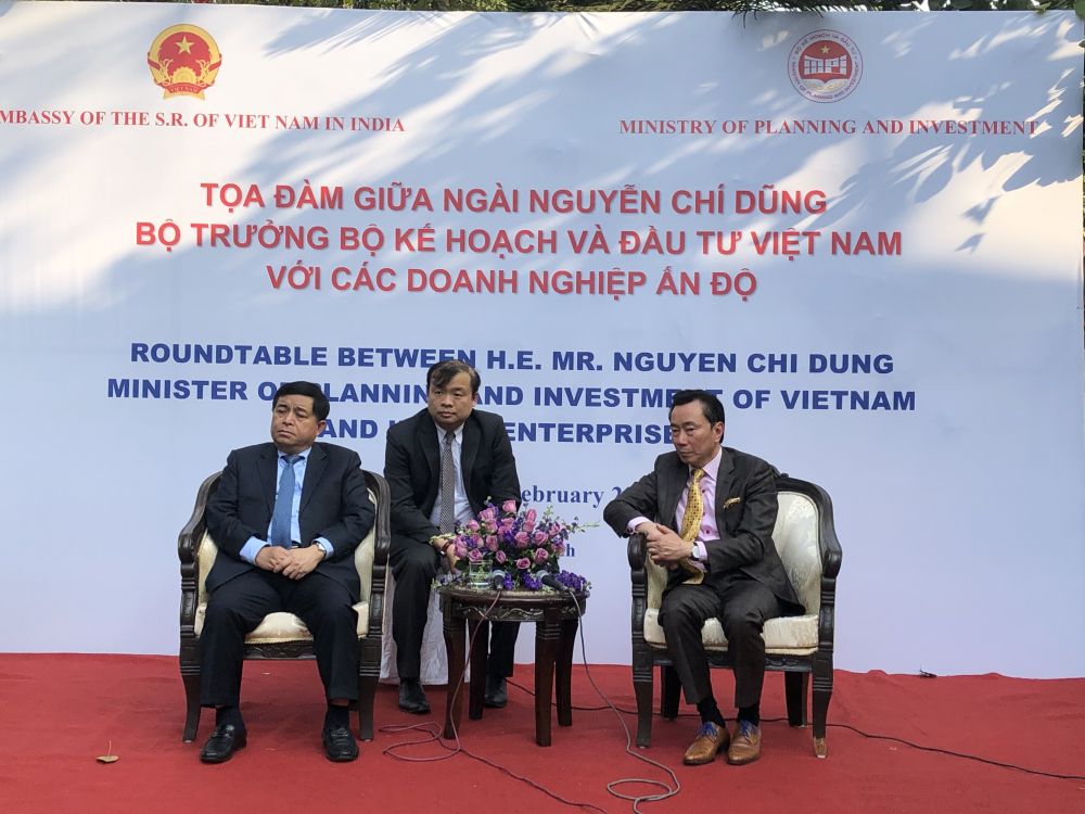 hanh trinh hoa kim tuoc va cau than chu khong de ai bi bo lai phia sau