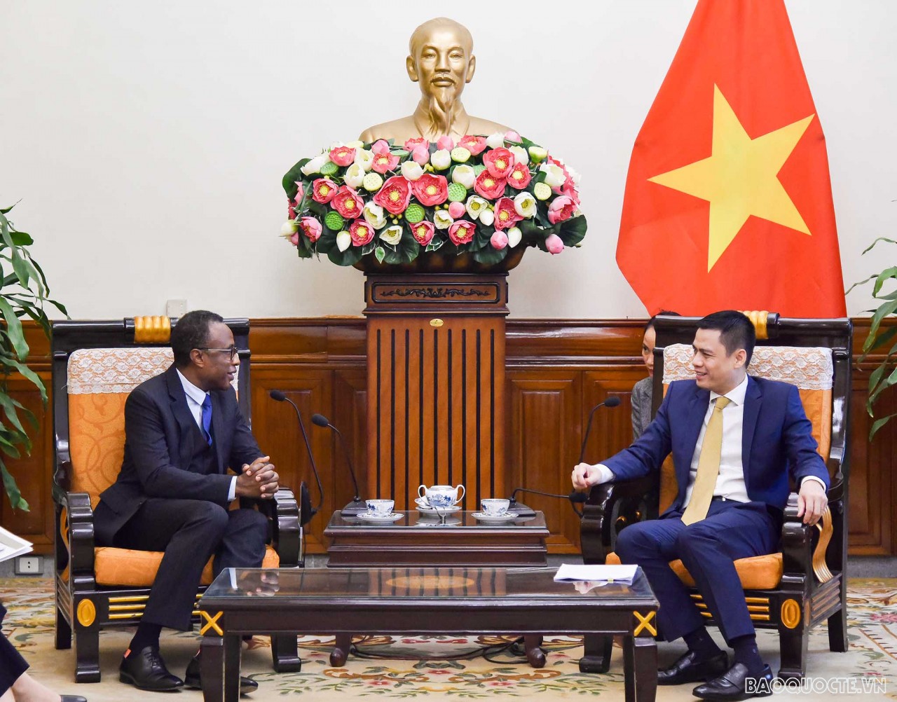 Thứ trưởng Đặng Hoàng Giang tiếp đại diện REPAP