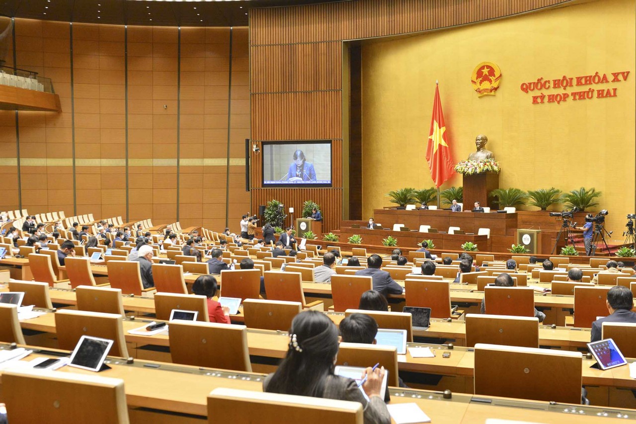 Toàn cảnh phiên họp nghe Báo cáo thẩm tra các báo cáo về công tác của Chánh án Tòa án nhân dân tối cao, Viện trưởng Viện kiểm sát nhân dân tối cao; công tác phòng, chống tội phạm và vi phạm pháp luật và công tác thi hành án năm 2021. (Nguồn: quochoi.vn)