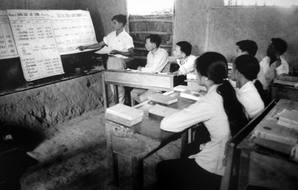 Hình ảnh gợi nhớ về Hà Nội sau ngày giải phóng Thủ đô 1954