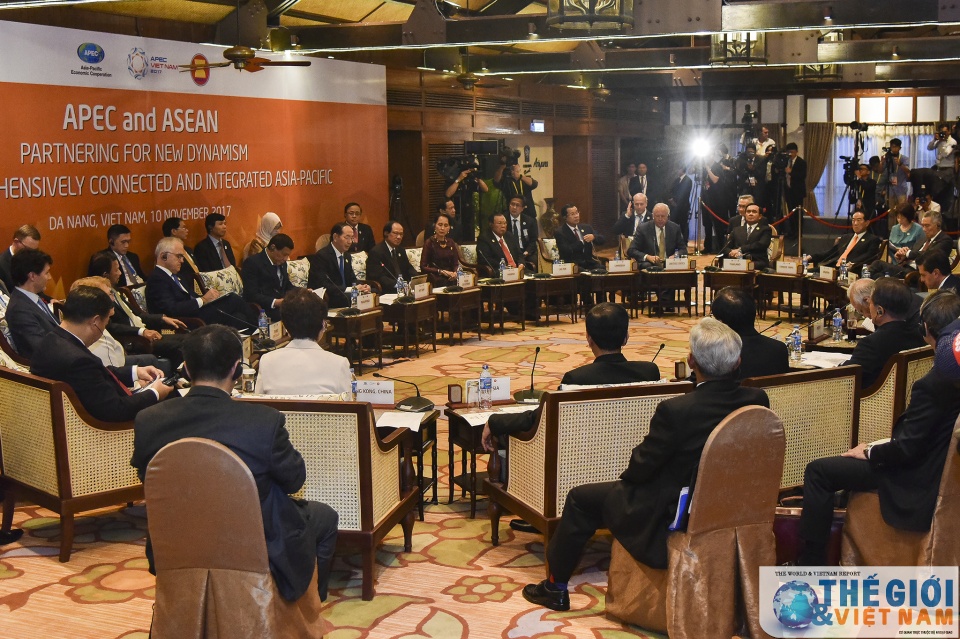 chu tich nuoc chu tri doi thoai khong chinh thuc lanh dao apec asean