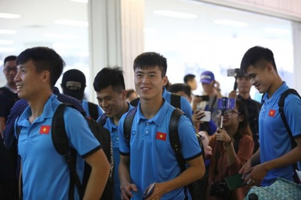 tuyen viet nam xa trai tat dien thoai vi ve