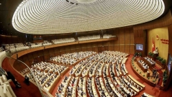 Quốc hội thông qua hai Nghị quyết về cơ cấu lại nền kinh tế và phát triển kinh tế-xã hội