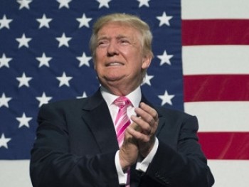 Nước Mỹ đầy bất định trong năm 2017