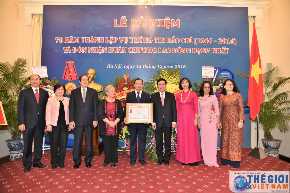 vu thong tin bao chi 70 nam truong thanh phat trien