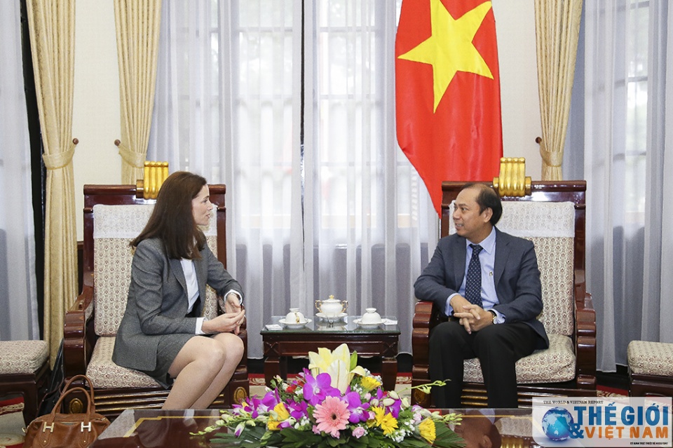 thu truong nguyen quoc dung tiep dai su canada tai asean