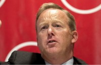 mytan giam doc truyen thong nha trang mat chuc