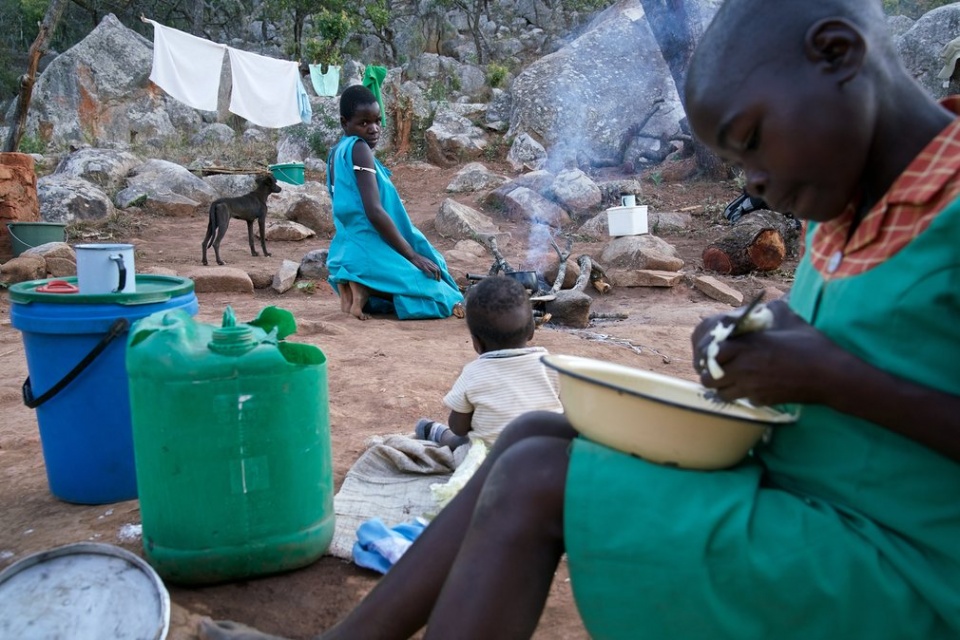 nhung dua tre vung zimbabwe