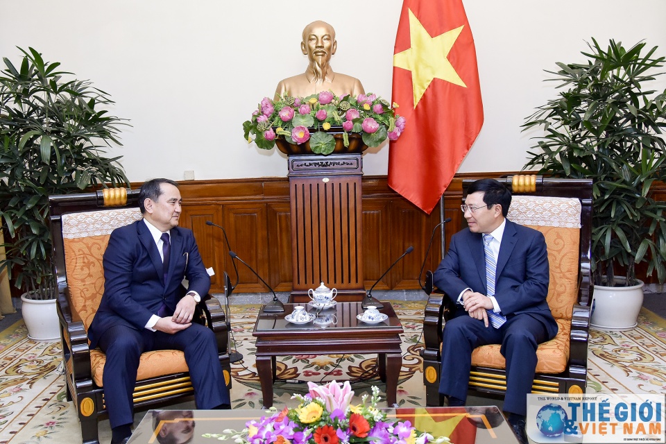 viet nam san sang lam cau noi cho kazakhstan voi khu vuc asean
