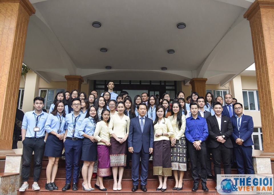 Thế hệ trẻ đóng vai trò không thể thiếu cho quan hệ Việt Nam - Lào the he tre dong vai tro khong the thieu cho quan he viet nam lao