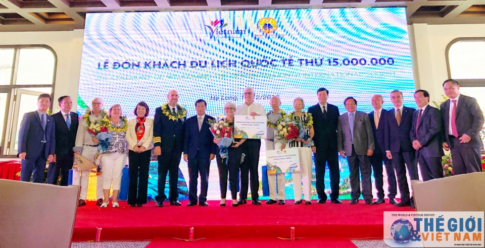 vi khach quoc te thu 15 trieu va co hoi phat trien du lich tau bien