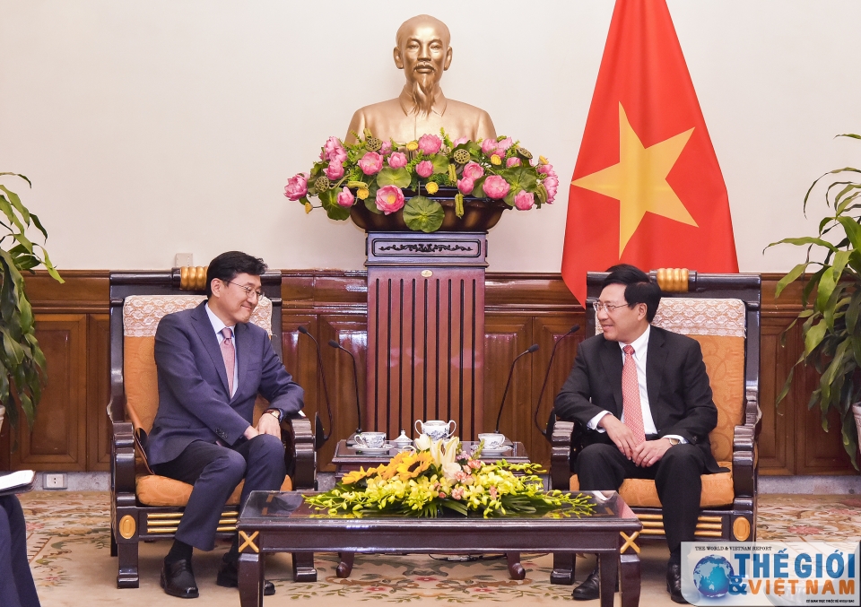 pho thu tuong pham binh minh tiep thu truong han quoc yoon soon gu