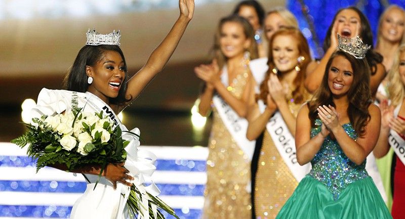 nam cua nhung nguoi phu nu da mau chiem linh cac dau truong nhan sac the gioi