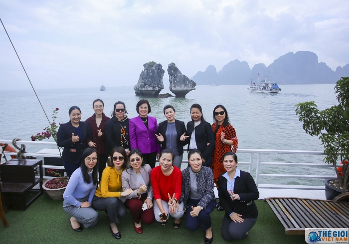 viet nam lao thuc day hoat dong can bo nu ngoai giao trong cong dong asean