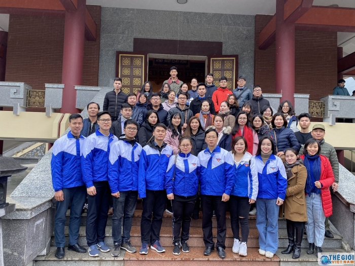 Hơn 140 triệu đồng được trao tặng cho các hoàn cảnh khó khăn tại Cao Bằng hon 140 trieu dong duoc trao tang cho cac hoan canh kho khan tai cao bang