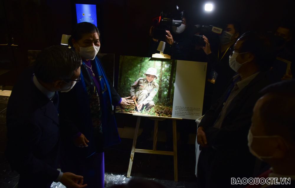 Triển lãm Phụ nữ Việt Nam chung tay vì sự an toàn trên những đất Việt