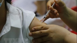 Bộ Y tế hối thúc các địa phương đẩy nhanh tiến độ tiêm chủng vaccine Covid-19