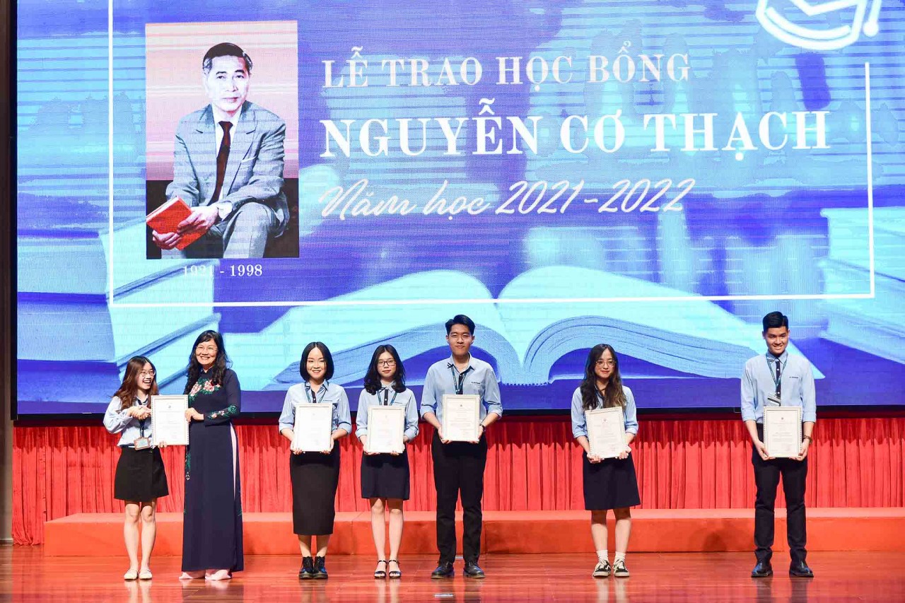 Lễ Kỷ niệm 100 năm sinh đồng chí Nguyễn Cơ Thạch