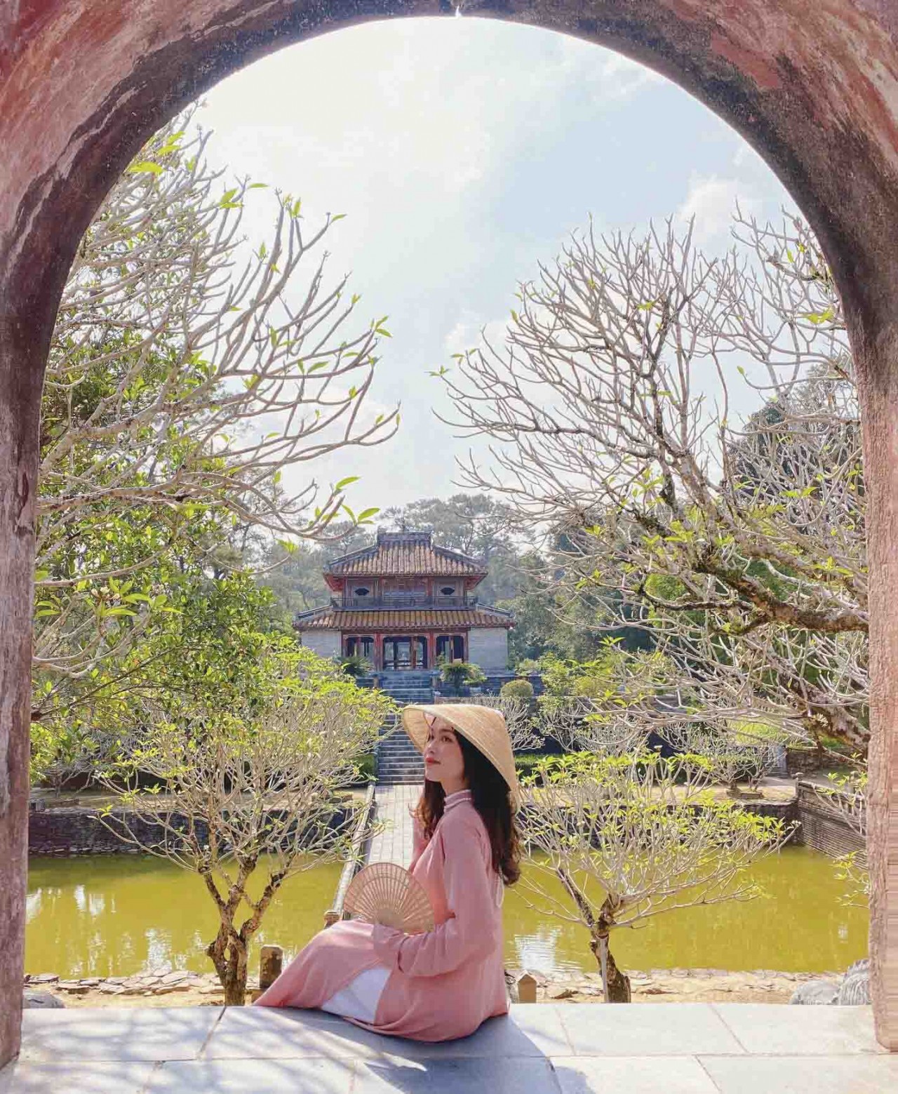 Nghỉ Tết Dương lịch 2022, ghé Huế chụp ảnh đẹp mê ly, ăn món ngon giá rẻ 'giật mình'